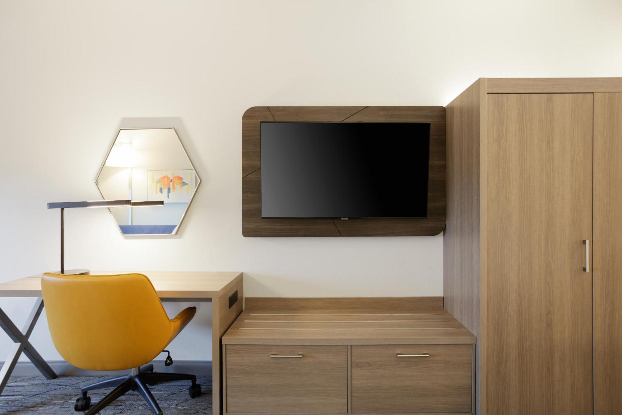 Holiday Inn Express Layton - I-15 By Ihg Екстер'єр фото