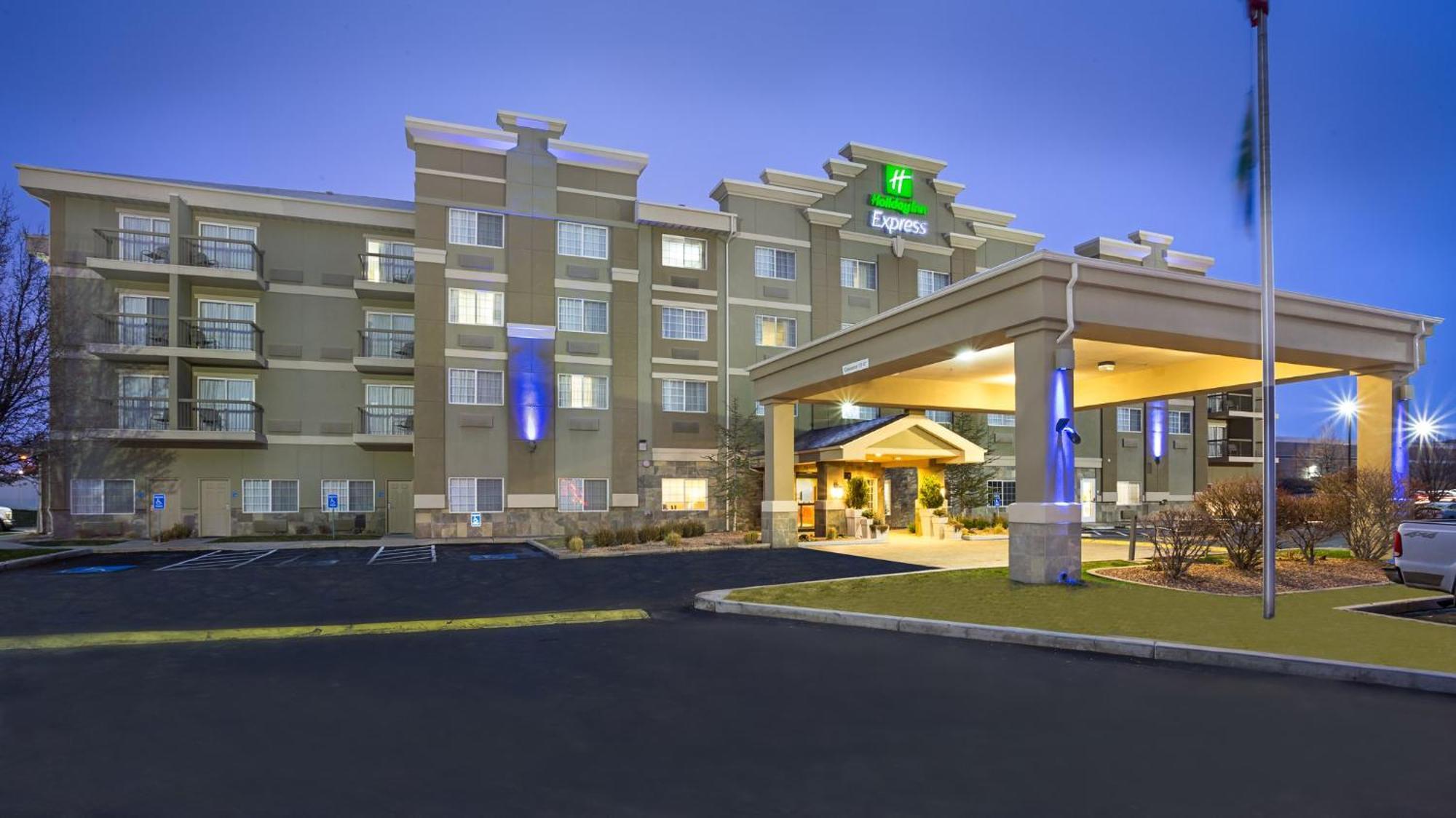 Holiday Inn Express Layton - I-15 By Ihg Екстер'єр фото