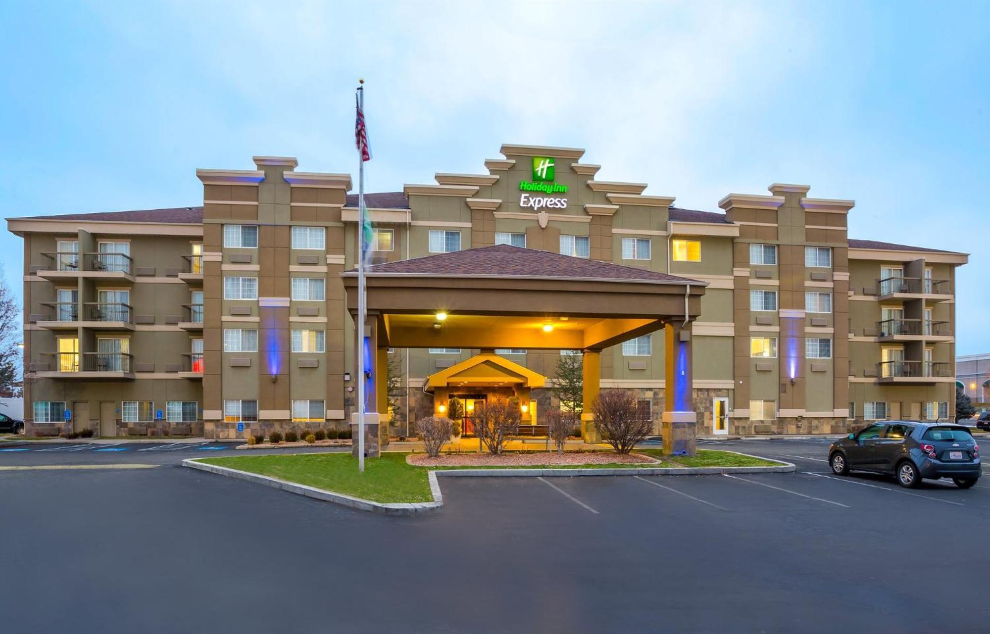 Holiday Inn Express Layton - I-15 By Ihg Екстер'єр фото