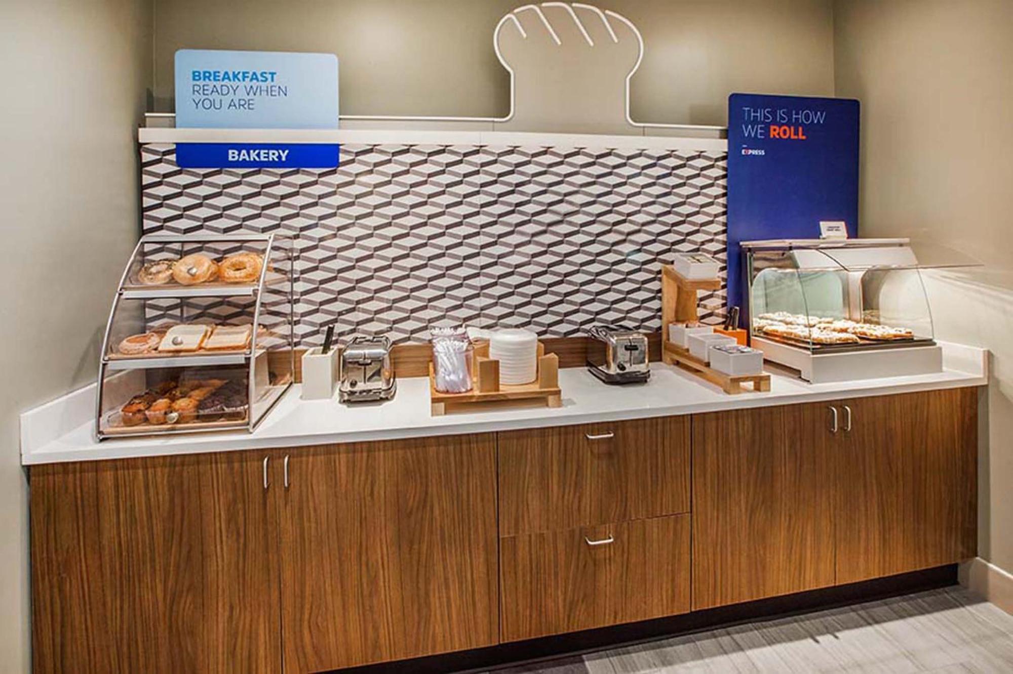 Holiday Inn Express Layton - I-15 By Ihg Екстер'єр фото
